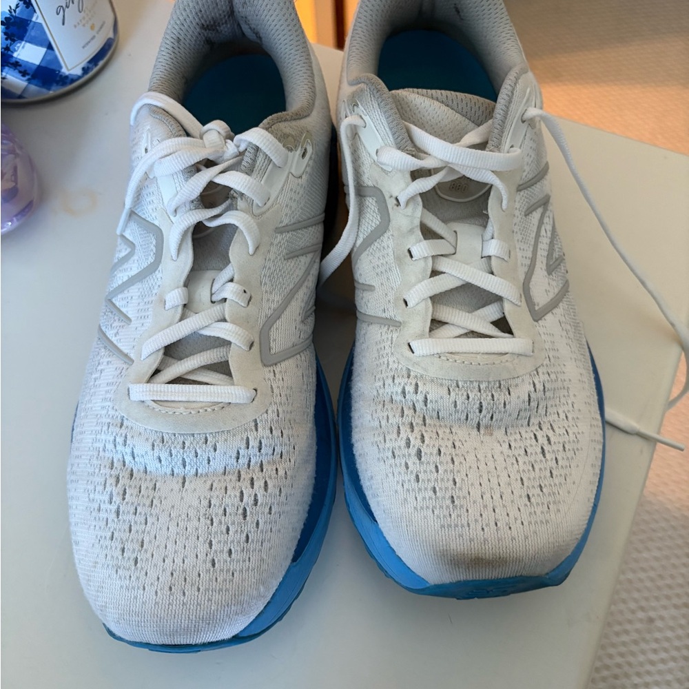 New Balance 880 Running Shoe